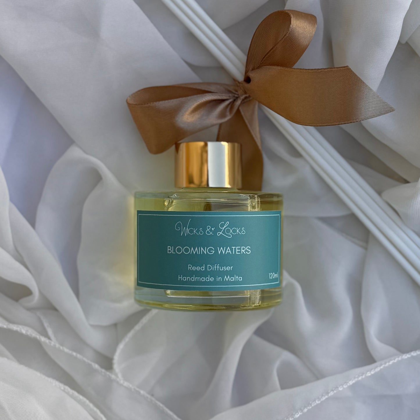blooming_waters_reed_diffuser