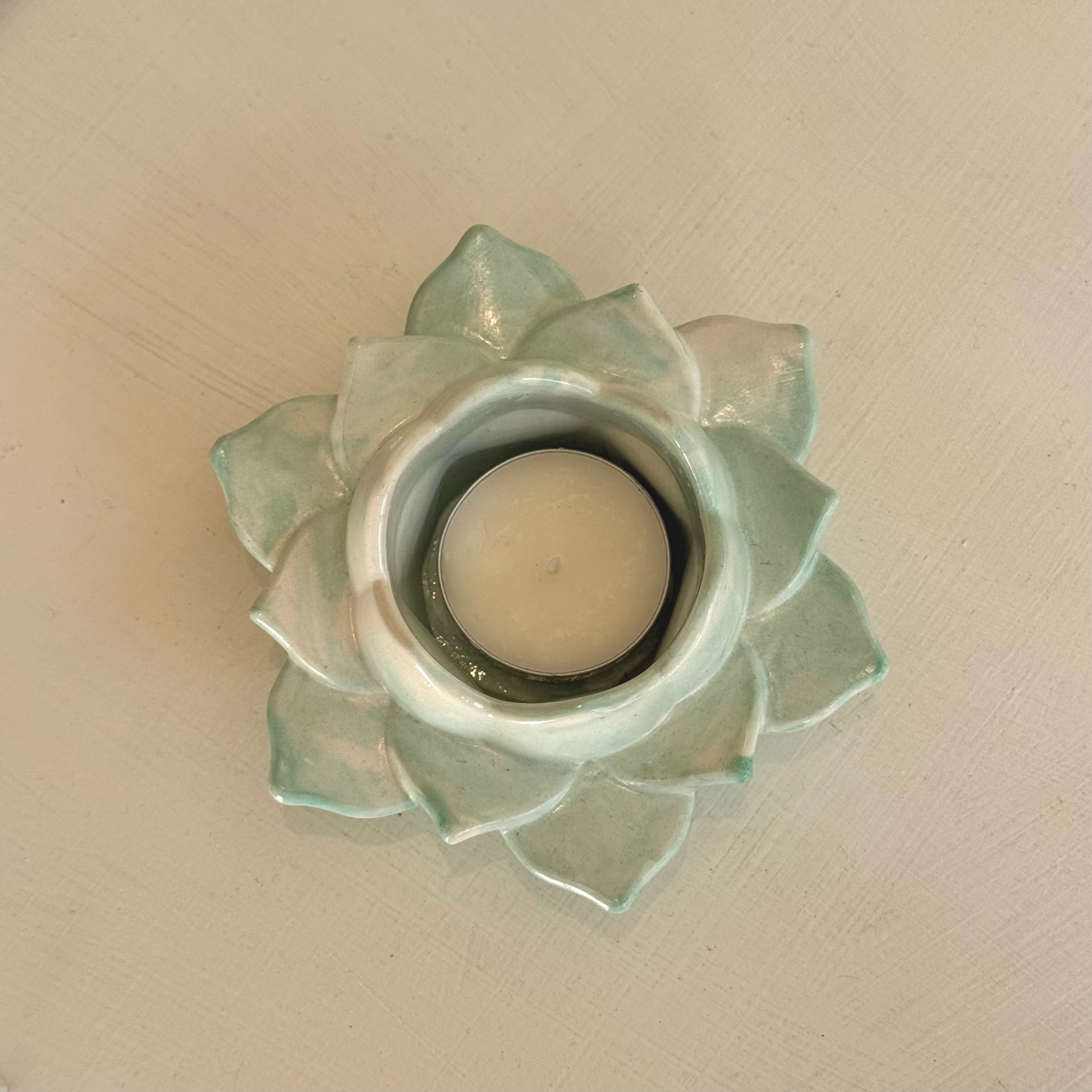 Large Lotus Flower | Tealight Candle Holder | Plaster Alchemy - Green