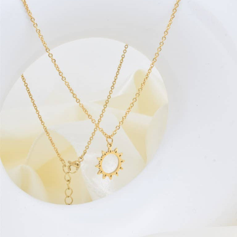 Solaura | Necklace