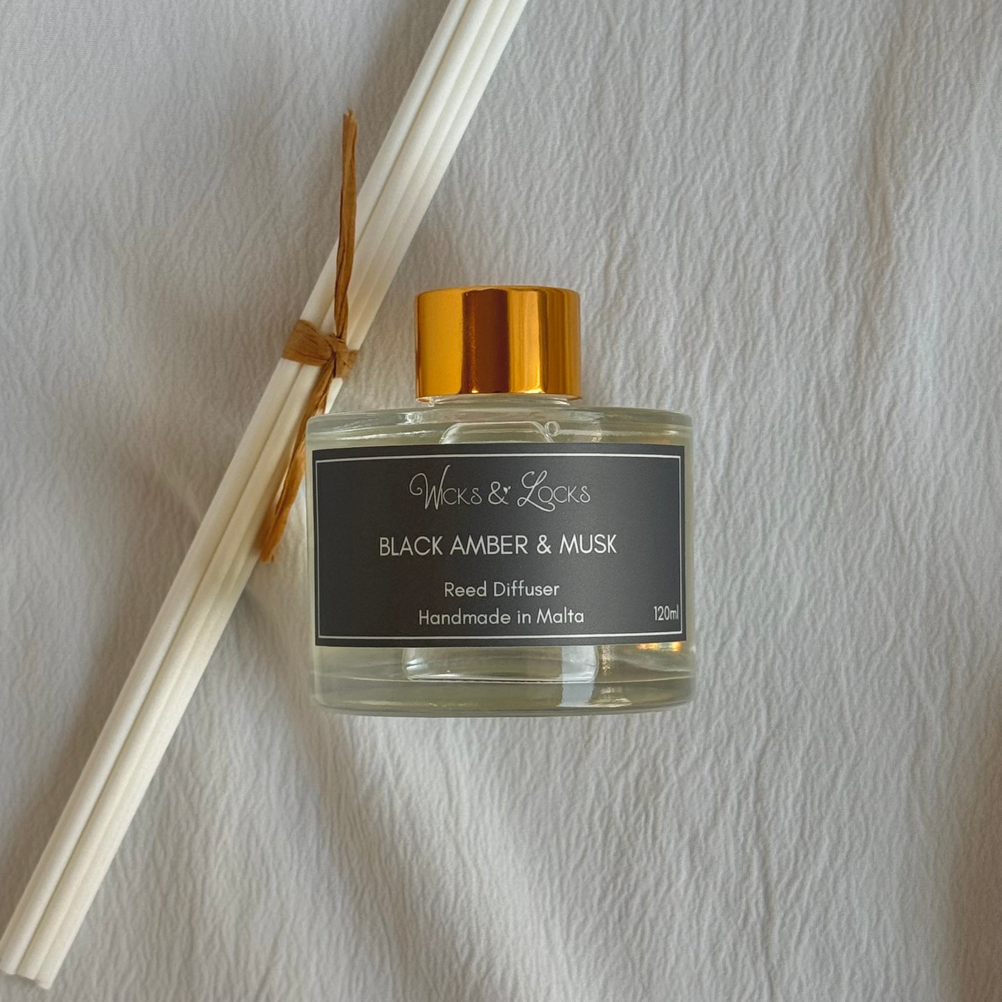 Black Amber & Musk | Reed Diffuser | Wicks & Locks | Malta