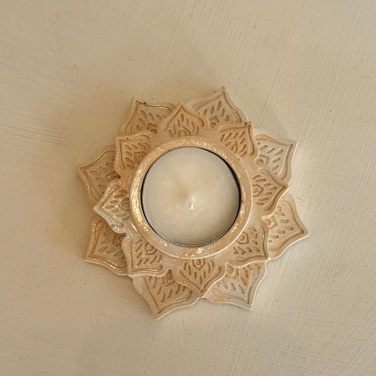 Flat Lotus Flower | Tealight Candle Holder | Plaster Alchemy - Peach