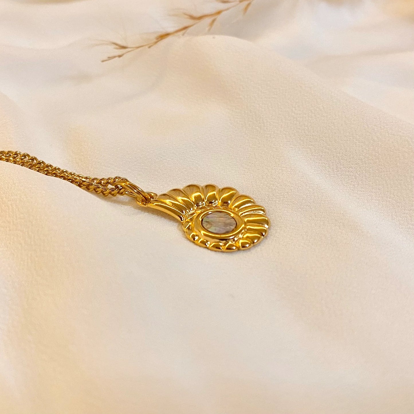 Kaelani Necklace | Woods Timeless Jewellery