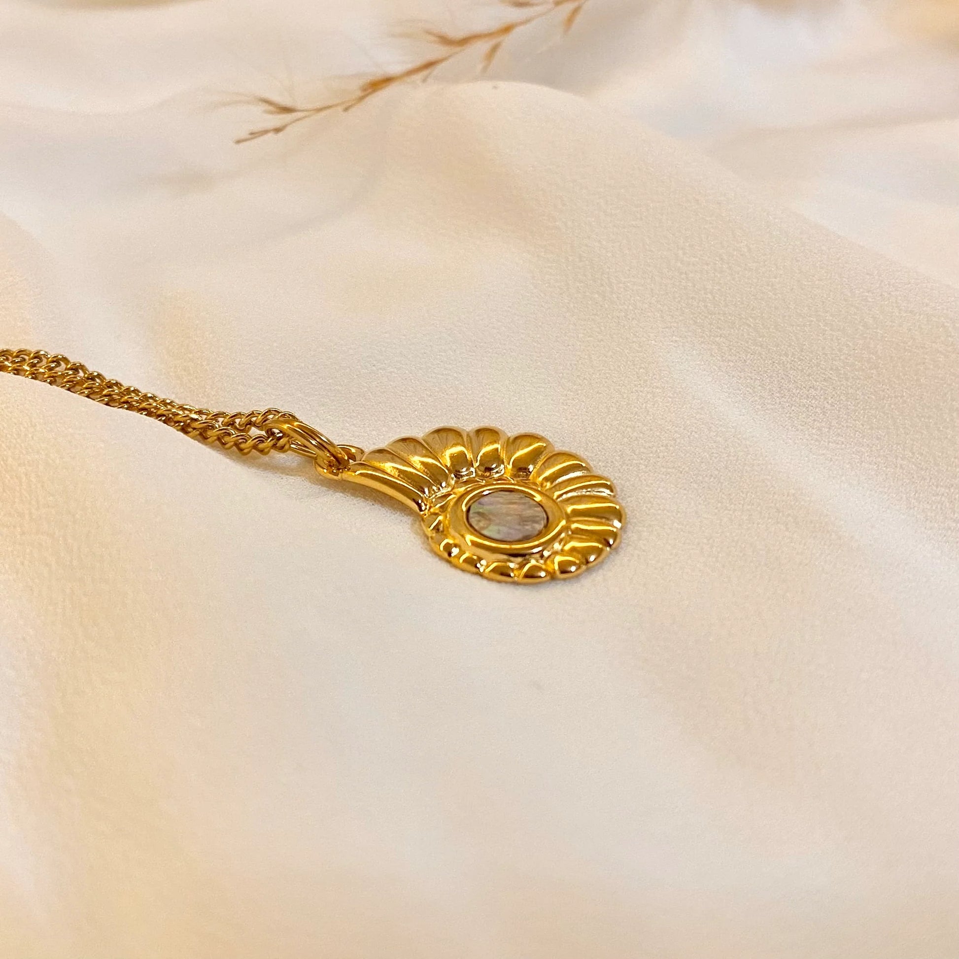 Kaelani Necklace | Woods Timeless Jewellery