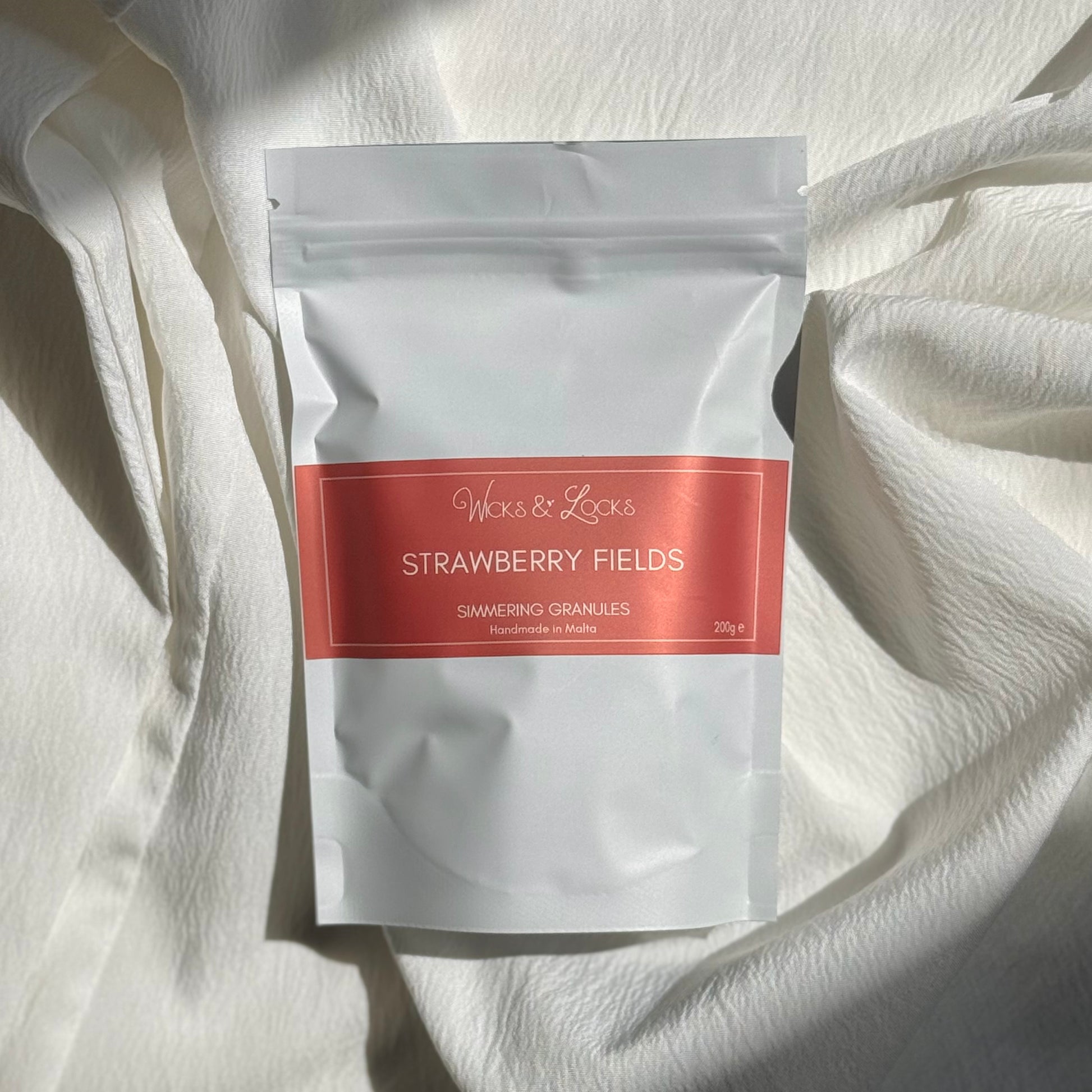 Strawberry Fields | Simmering Granules | Wicks & Locks | Malta