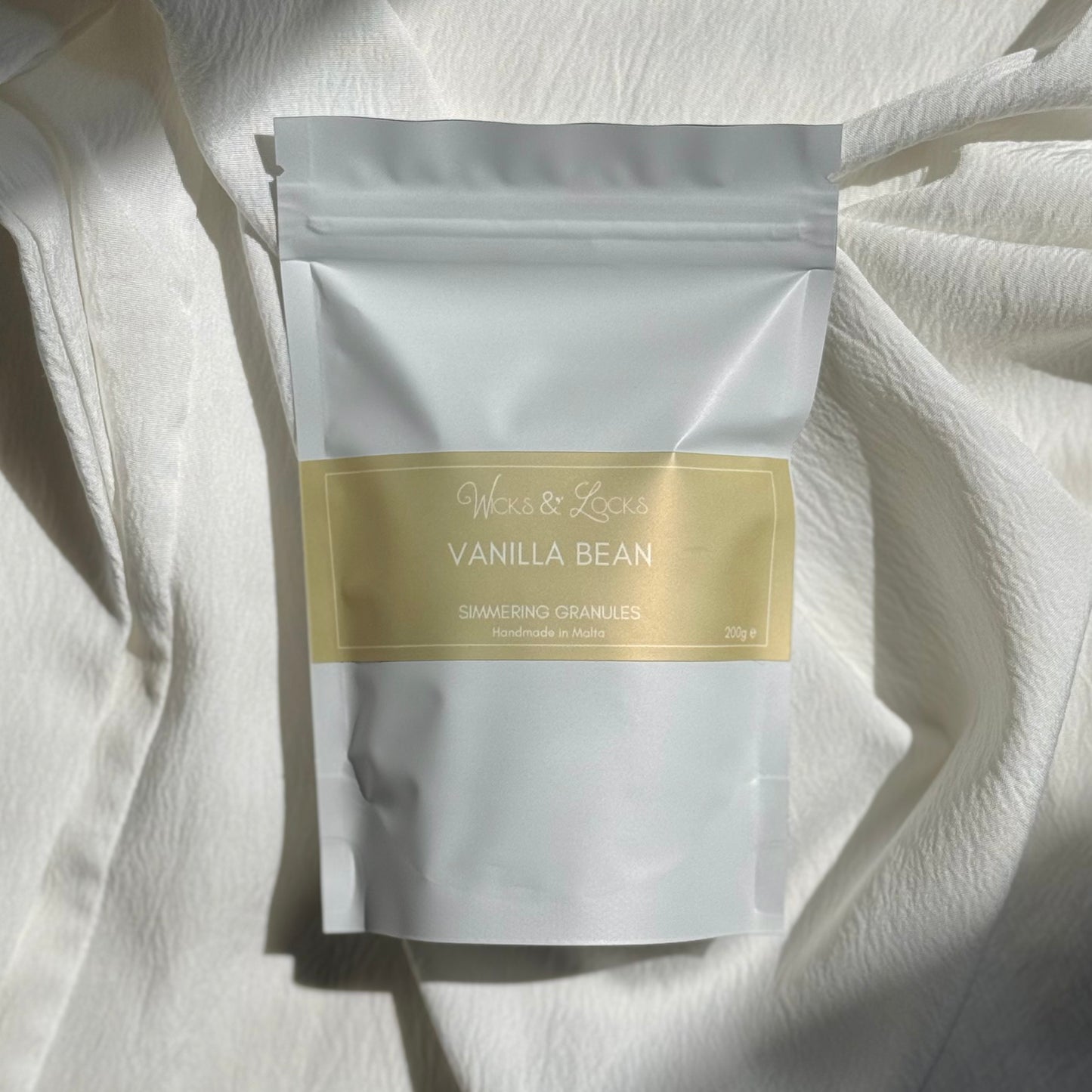 Vanilla Bean | Simmering Granules | Wicks & Locks | Malta