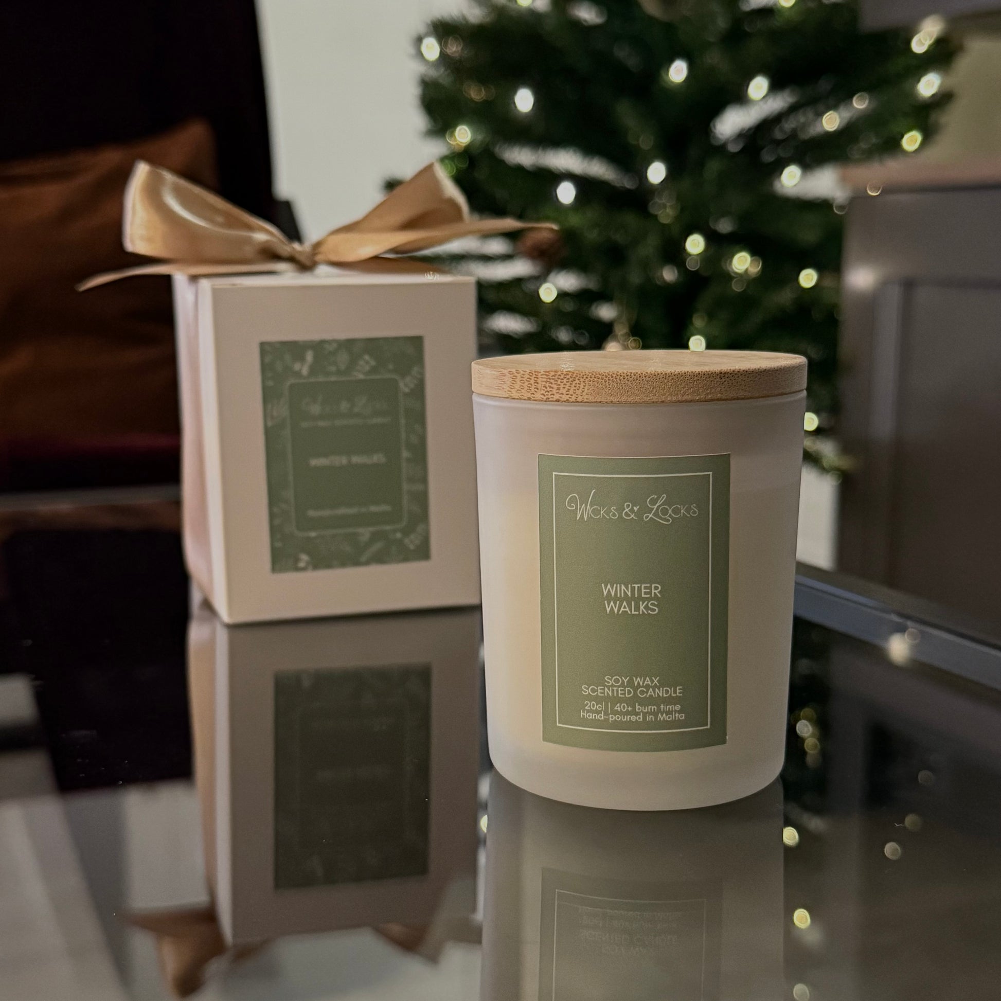 luxury scented candle handmade in malta christmas gift box matches